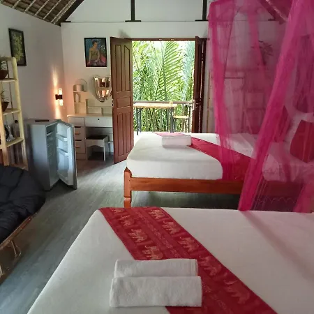 Hotel Nary Garden à Kampot Extérieur photo